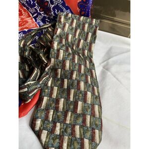 Hunting HornMen's 100% Silk Tie - 3.5‎ x 58 inches